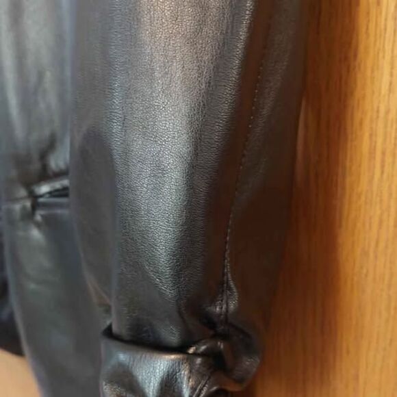 Tart Collections Kia Vegan Faux Leather Blazer Black S Ruched Sleeves Open Front - Picture 4 of 5